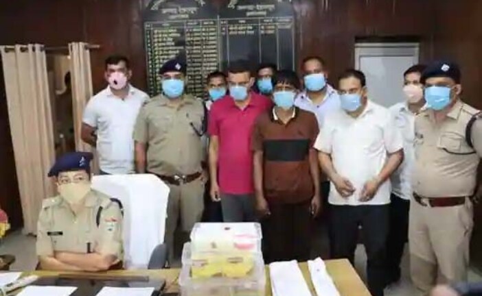 गोदाम से हुई 4 लाख रुपये की सिगरेट चोरी में तीन आरोपी गिरफ्तार 