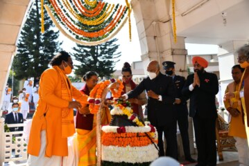 राष्ट्रपति कोविन्द पहुंचे शांतिकुंज के स्वर्ण जयंती वर्ष के उपलक्ष्य में देव संस्कृति विश्वविद्यालय एवं शांतिकुंज
