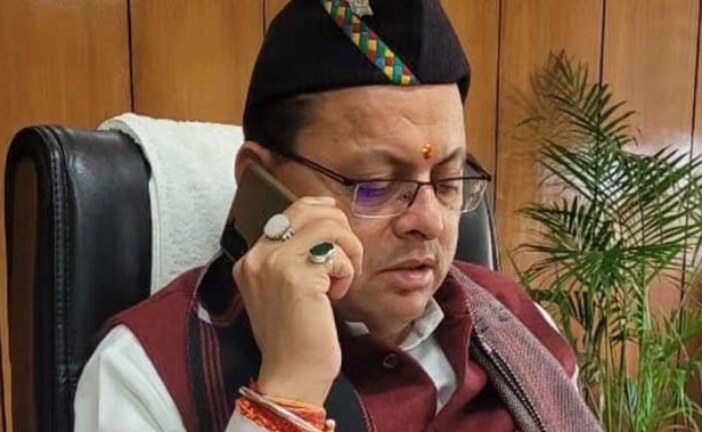 मुख्यमंत्री पुष्कर सिंह धामी ने की एनएसए अजीत डोभाल से फोन पर बात
