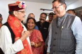 मुख्यमंत्री श्री पुष्कर सिंह धामी ने पूर्व मुख्यमंत्री मेजर जनरल (से.नि.) श्री भुवन चन्द्र खण्डूरी से भेंट कर उन्हें जन्म दिवस की बधाई एवं शुभकामनाएं दी