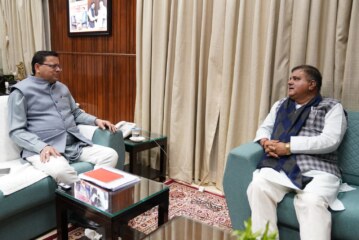 मुख्यमंत्री से भाजपा के प्रदेश अध्यक्ष श्री महेंद्र भट्ट ने संगठनात्मक विषयों पर चर्चा की।